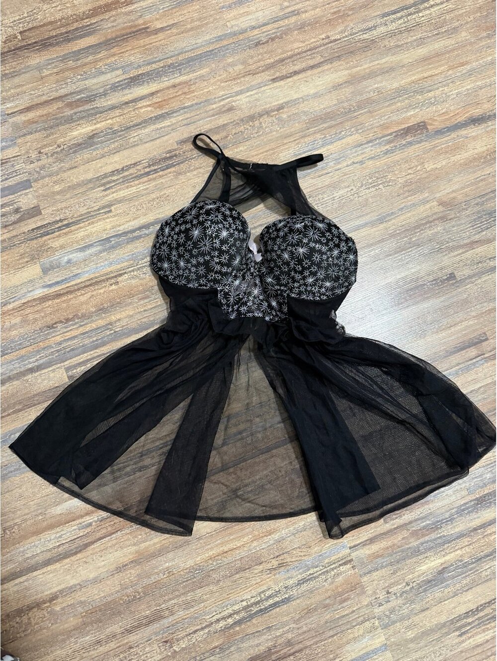 Victoria secret lingerie top size 34C